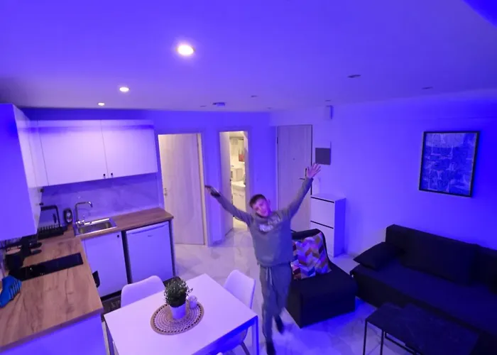 D4 No-5 アパート Paralía